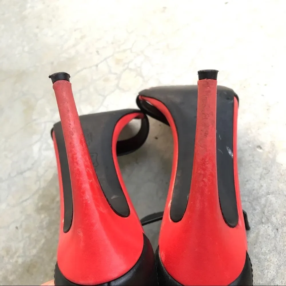 Tibi Colorblocked Heels Sandals Black Red Leather Minimalist Chic Euro 37.5